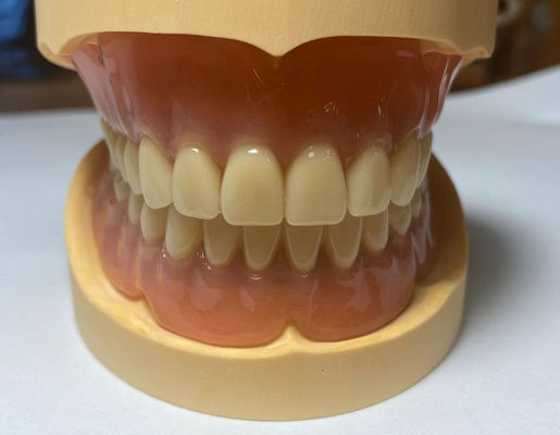 Tùy chỉnh chính xác phù hợp hoàn chỉnh Acrylic răng giả nhẹ và chống vết bẩn